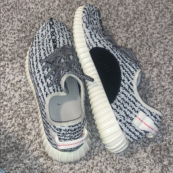 Zebra yeezys - Picture 1 of 3